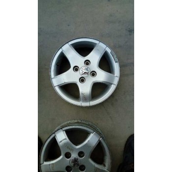 peugeot 107 del año 2008