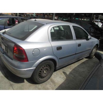 opel astra g berlina del año 2002