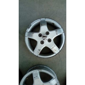 peugeot 107 del año 2008