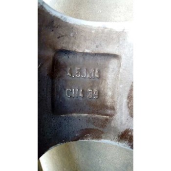 peugeot 107 del año 2008