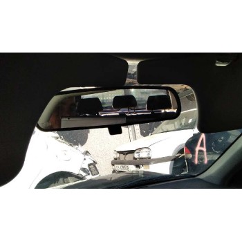 mazda 323 berl. f/s (bj) del año 2002