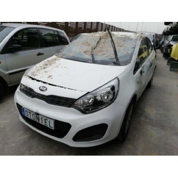 kia rio del año 2012