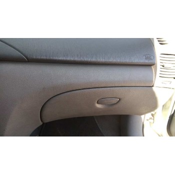 renault laguna ii (bg0) del año 2001