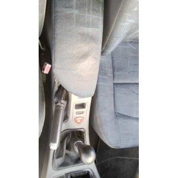 renault laguna ii (bg0) del año 2001