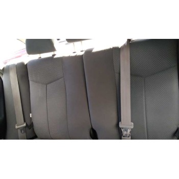 mazda 323 berl. f/s (bj) del año 2002