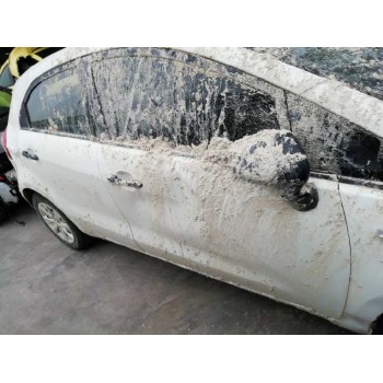 kia rio del año 2012