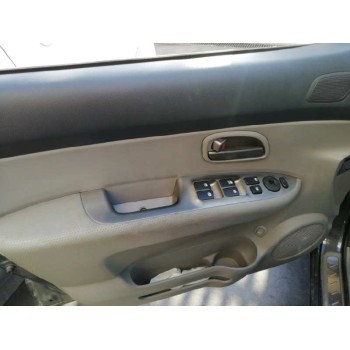 kia carens (un) del año 2009