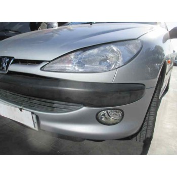 peugeot 206 berlina del año 1999