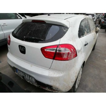 kia rio del año 2012