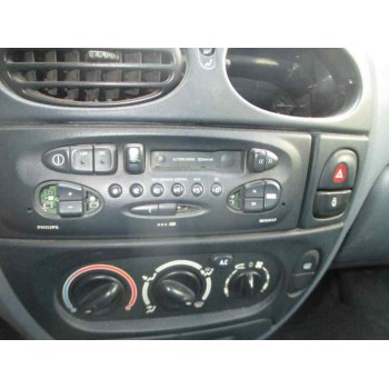 renault megane i berlina hatchback (ba0) del año 1998