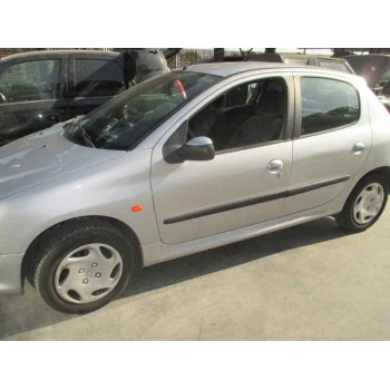 peugeot 206 berlina del año 1999