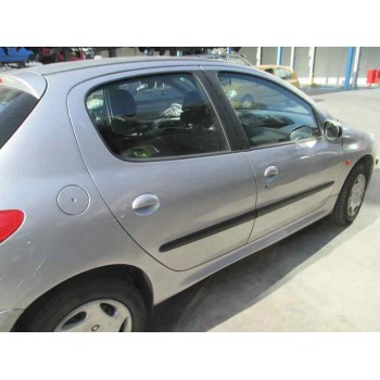 peugeot 206 berlina del año 1999