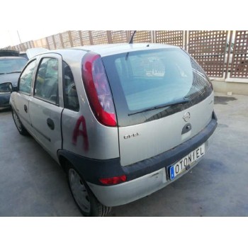 opel corsa c del año 2001