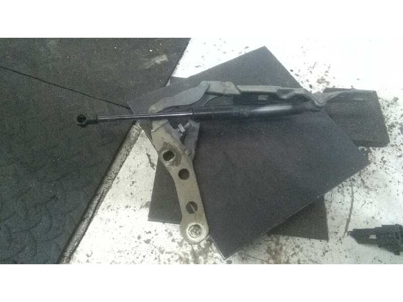Recambio de bisagra capot para bmw serie 3 berlina (e46) 320d referencia OEM IAM   DERECHA