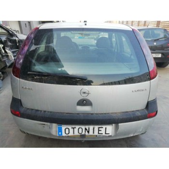 opel corsa c del año 2001