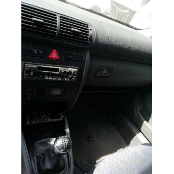 audi a3 (8l) del año 2000