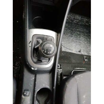 kia rio del año 2012