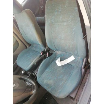 opel corsa c del año 2001