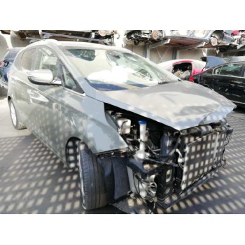 kia carens ( ) del año 2014