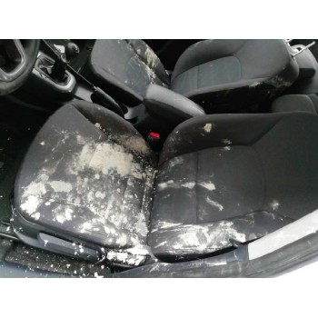 kia rio del año 2012