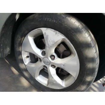 kia carens ( ) del año 2014