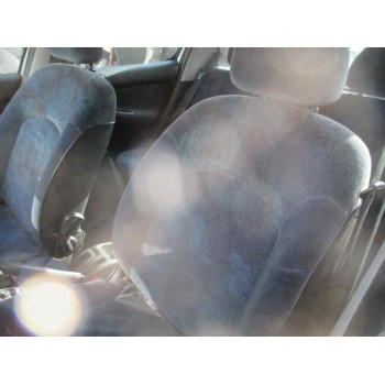 peugeot 206 berlina del año 1999