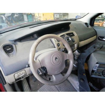 renault scenic ii del año 2006