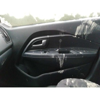 kia rio del año 2012