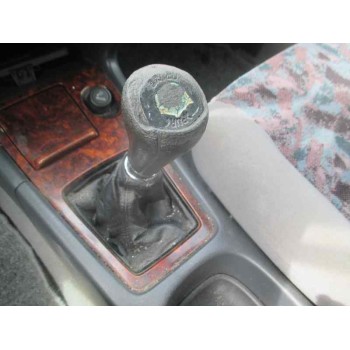 nissan primera berlina (p11) del año 1998