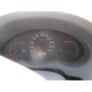 nissan micra (k11) del año 2001