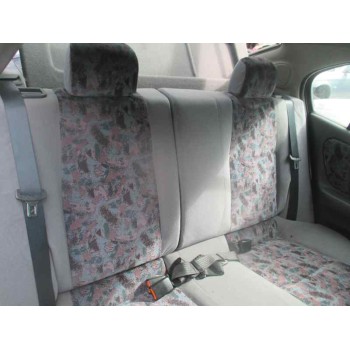 nissan primera berlina (p11) del año 1998