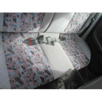 nissan primera berlina (p11) del año 1998