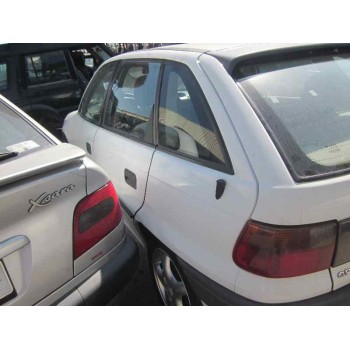 opel astra f berlina del año 1995