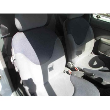 nissan micra (k11) del año 2001