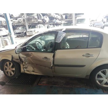 renault megane ii classic berlina del año 2008