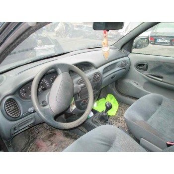 renault megane i berlina hatchback (ba0) del año 1999