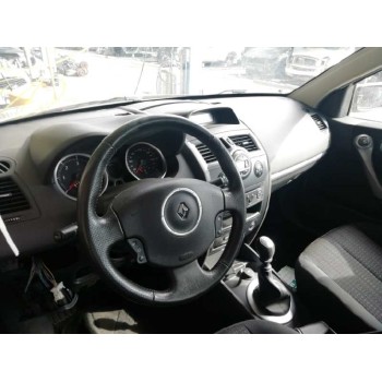 renault megane ii classic berlina del año 2008