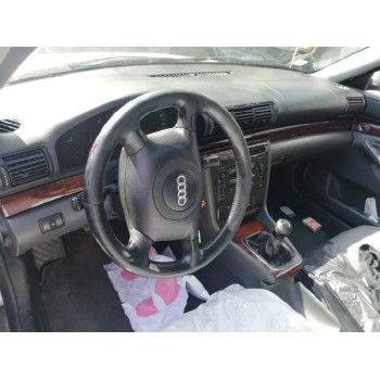 audi a4 berlina (b5) del año 2000