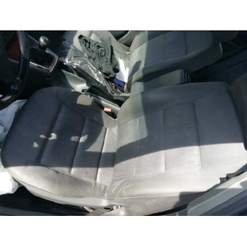 audi a4 berlina (b5) del año 2000