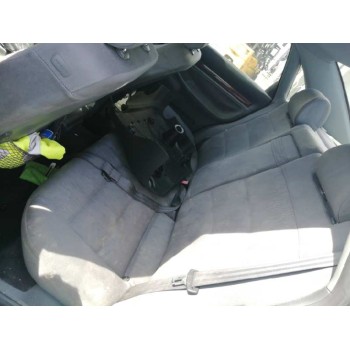 audi a4 berlina (b5) del año 2000