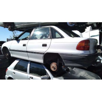 OPEL ASTRA F BERLINA