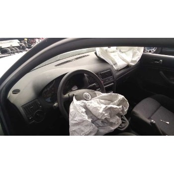 volkswagen golf iv berlina (1j1) del año 2003