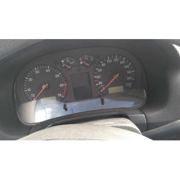 volkswagen golf iv berlina (1j1) del año 2003