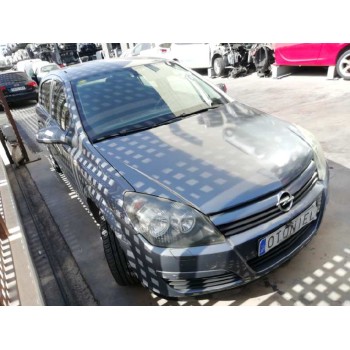 opel astra h berlina del año 2004