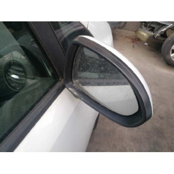 opel corsa d del año 2013