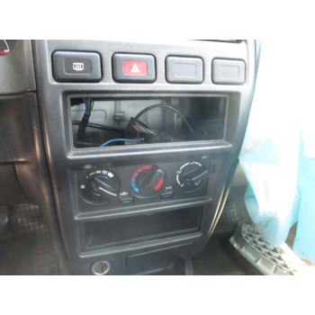 nissan almera (n15) del año 2000