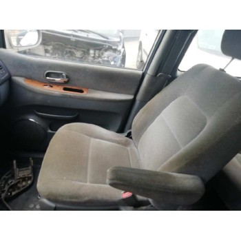 kia carnival ii del año 2002