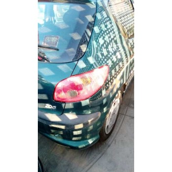 peugeot 206 berlina del año 2004