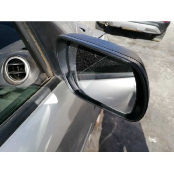 mazda 2 berlina (dy) del año 2006