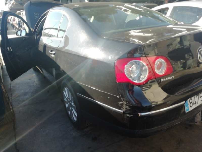 VOLKSWAGEN PASSAT BERLINA (3C2)